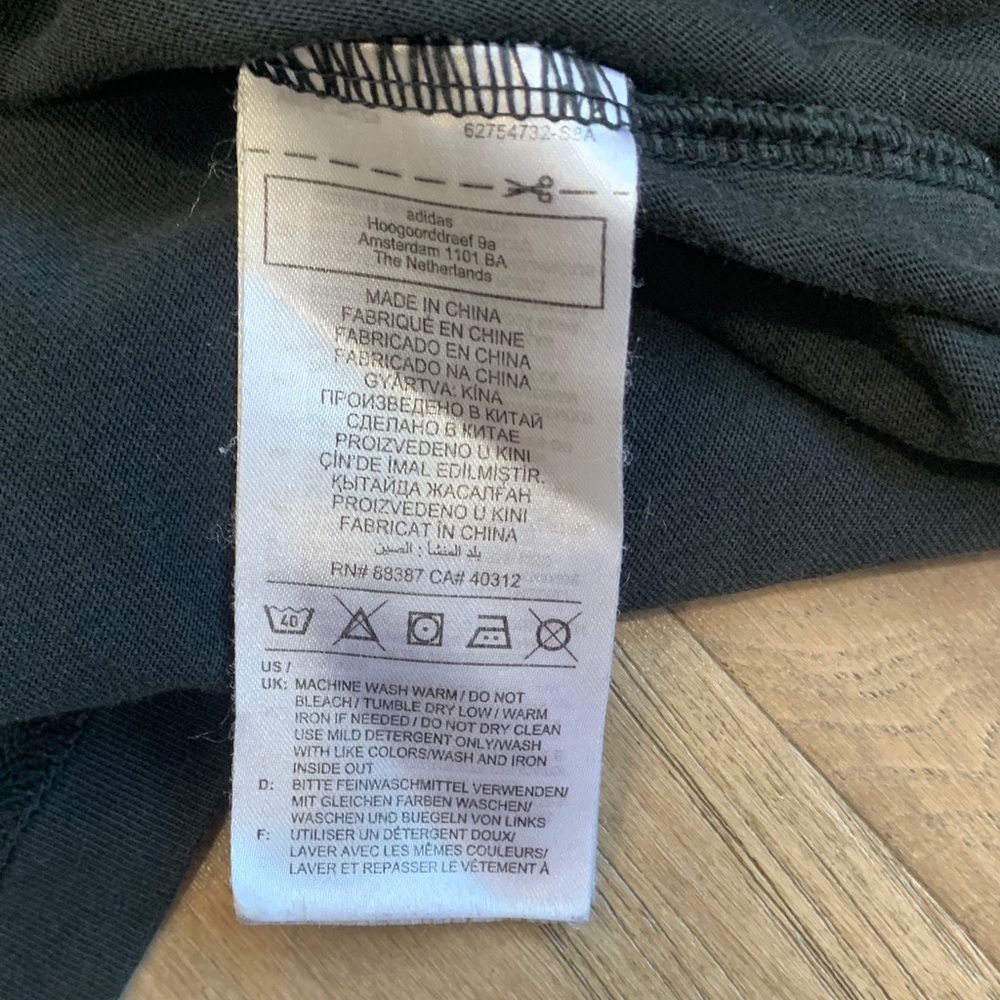 ADIDAS X THE SIMPSONS SNOWBALL FIGHT GRAPHIC TEE SIZE LARGE - Picture 5 of 12